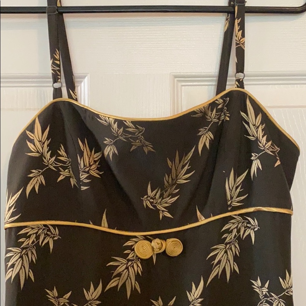 Dress - Picture 2 of 7